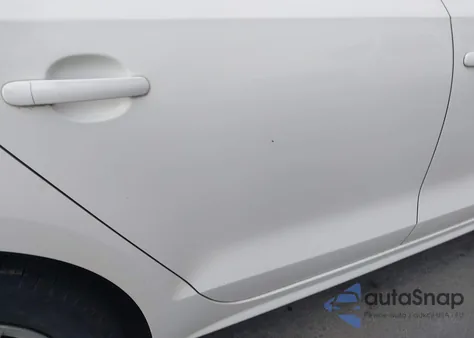 2013 Volkswagen Jetta 2.0L S z USA, uszkodzony, nr VIN 3VW2K7AJ0DM254665